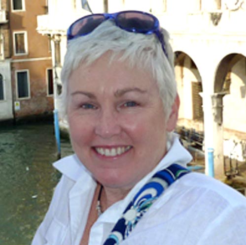 Jacqueline Skurla headshot